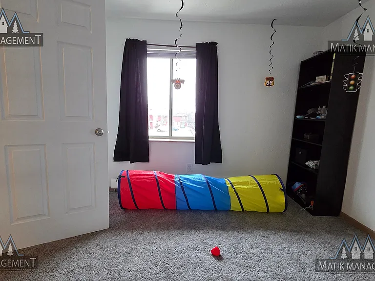 2651 Malmquist Ave — Photo 24