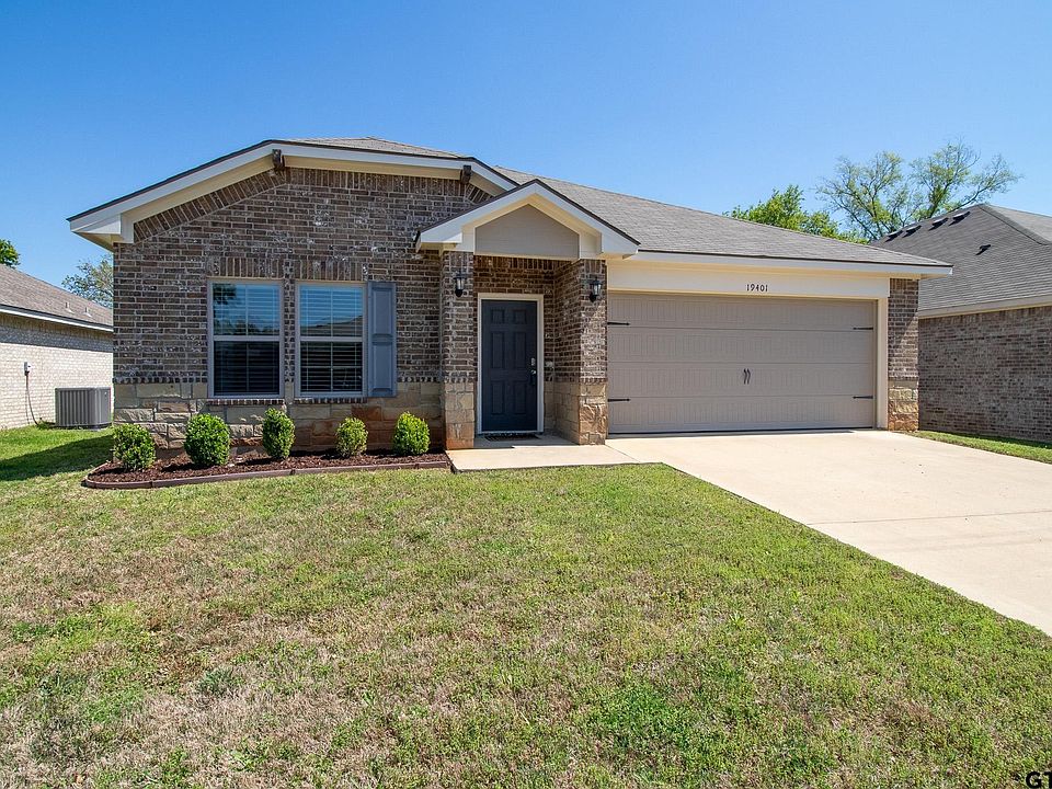 1st image of 19401 Big Valley Dr