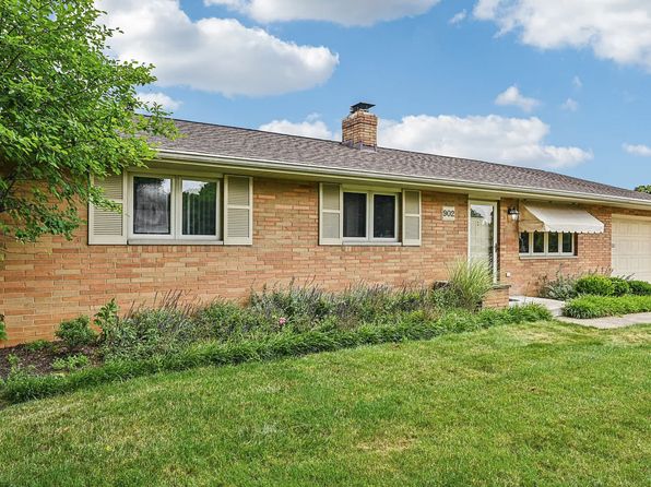 902 Brentford Dr