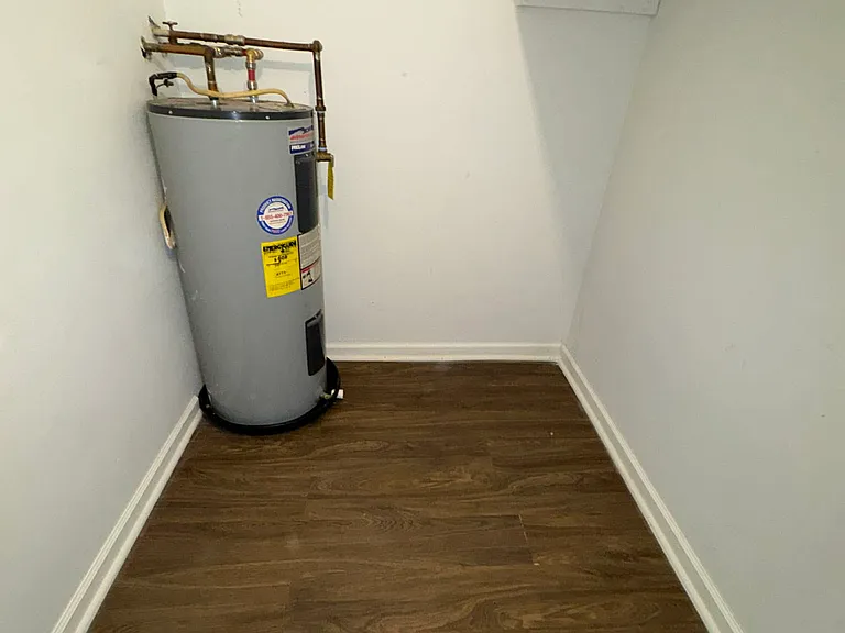 200 Higgins St #13 — Photo 5