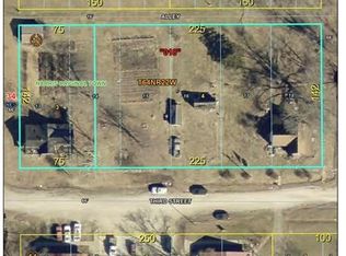 219 3rd St, Harris, MO 64645