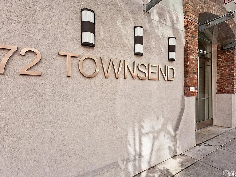 72 Townsend St #806 — Photo 26