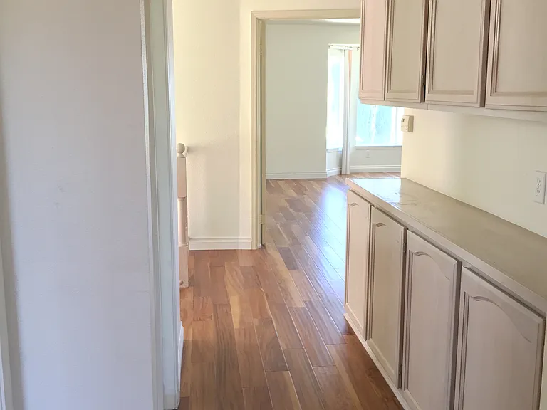 12021 Falcon Crest Way — Photo 7