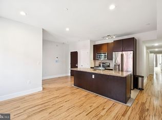 902 N 16th St #B, Philadelphia, PA 19130
