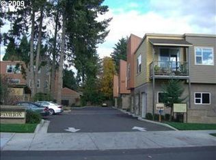 327 Rustic Pl APT 33, Eugene, OR 97401