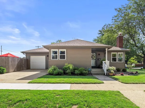 2022 76th STREET, Kenosha, WI 53143