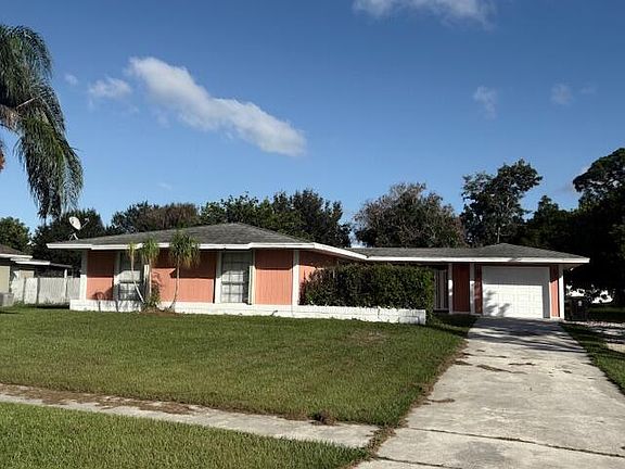 2nd image of 357 NE Camelot Drive