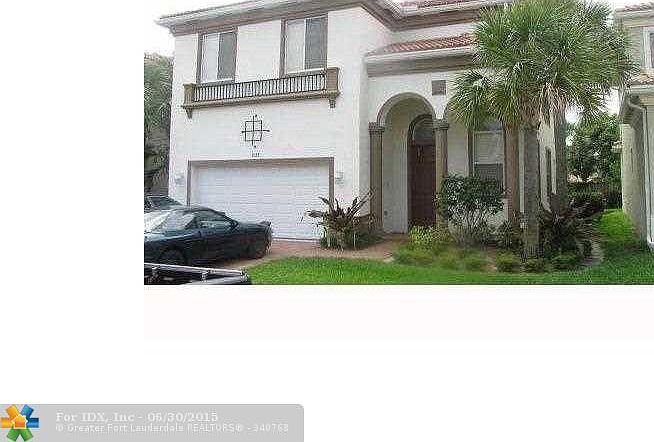1st image of 1027 Grove Park Cir