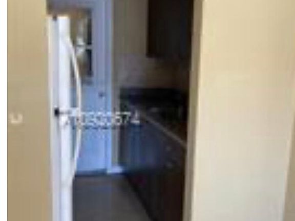 5th image of 3060 NW 20th St Unit 3