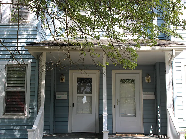513 S Albany St — Photo 3