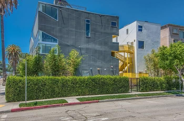 1st image of 803 Wilcox Ave