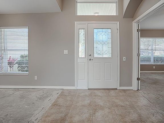 4th image of 5725 Blue Savannah Dr