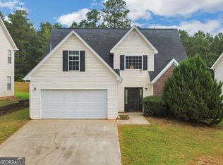 11704 Spring Lake Way, Fayetteville, GA 30215