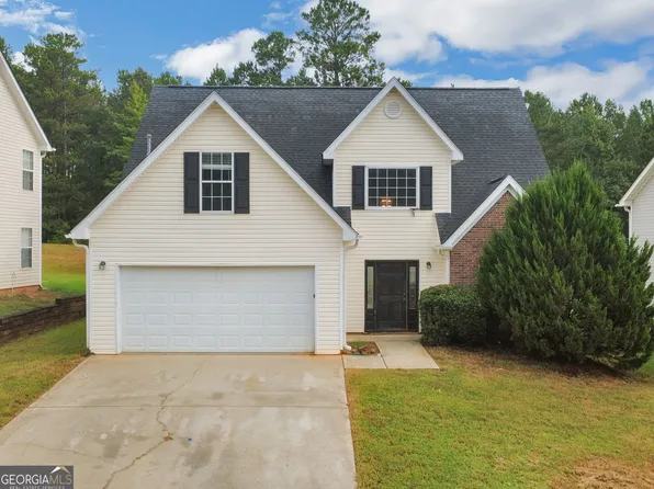 11704 Spring Lake Way, Fayetteville, GA 30215