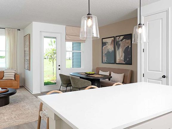 Catamaran Cove - Surf Interior Image 1