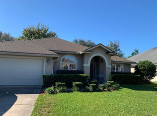 8602 Staghouse Mill Ct, Jacksonville, FL 32244