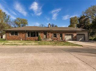 410 W Cleveland St, Pittsburg, KS 66762