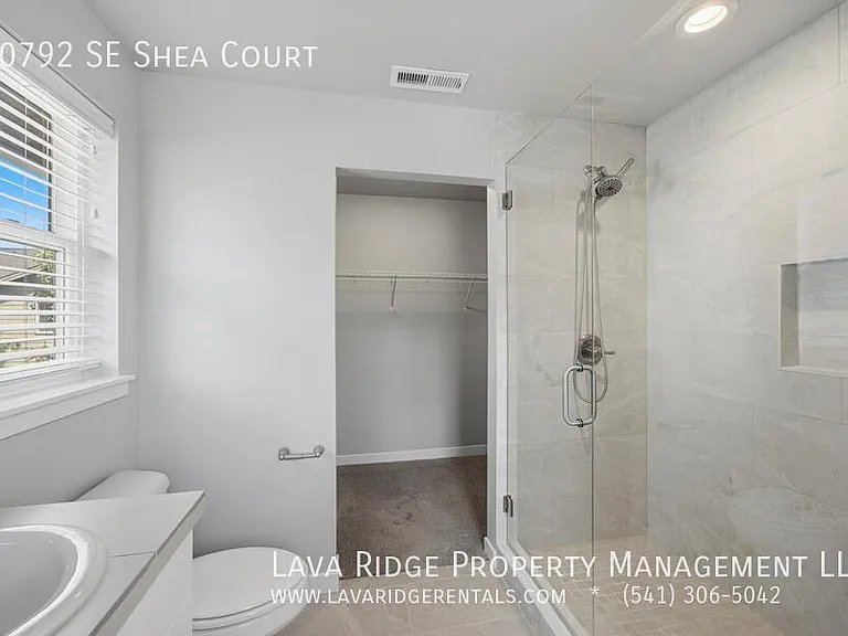 20792 SE Shea Ct — Photo 33