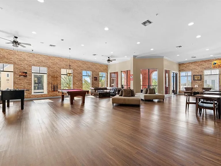 2010 E Palm Ave #14317 — Photo 17