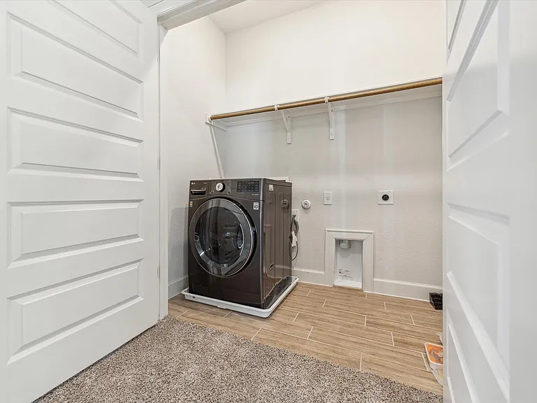 806 Dayton Dr — Photo 23