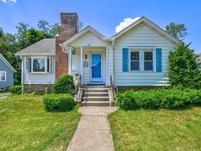 8 Knowles Rd, Worcester, MA, 01602