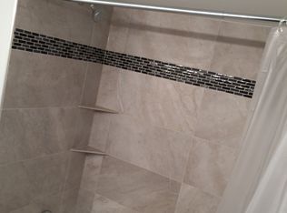 33 Cour Versaille, Palos Hills, IL