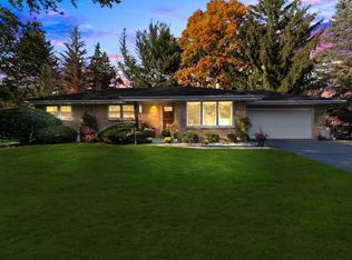 10324 W Ridge Rd, Hales Corners, WI 53130