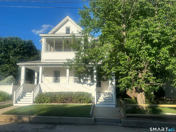 46 Holbrook St, Ansonia, CT 06401
