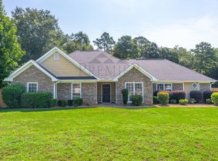251 Owens Rd, Fort Mitchell, AL 36856