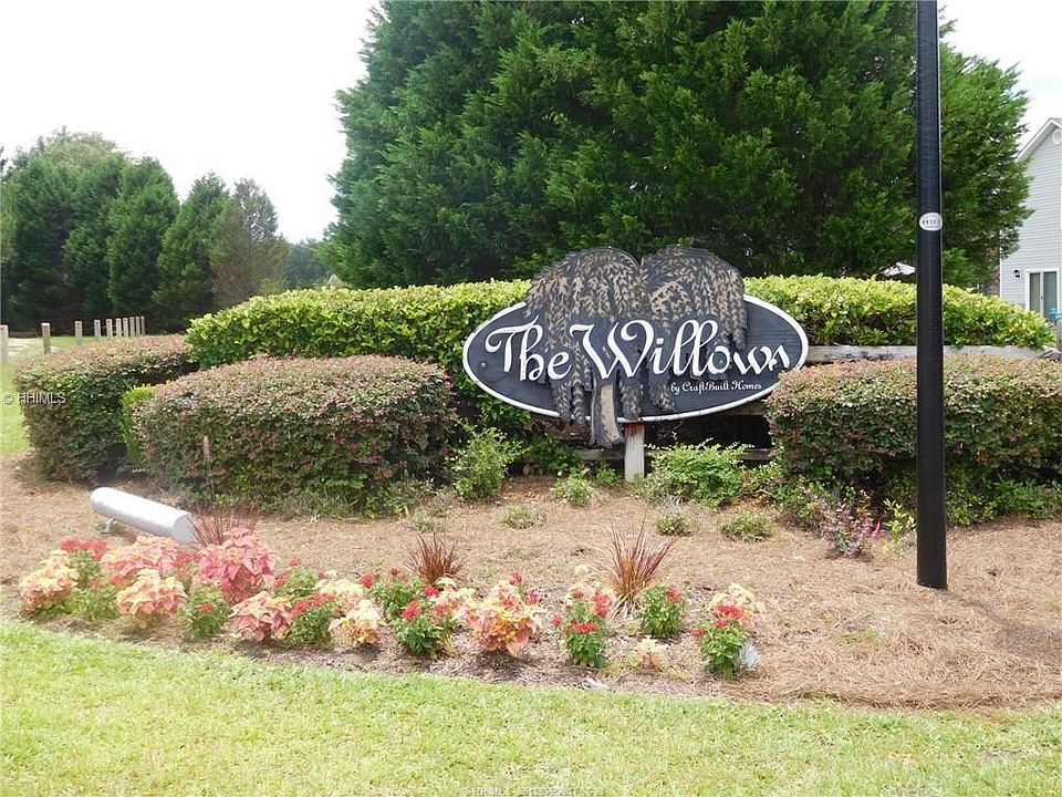 2nd image of 108 Fieldhaven Ct