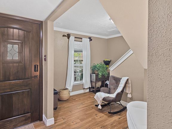 5th image of 10158 Scotsbrook Dr