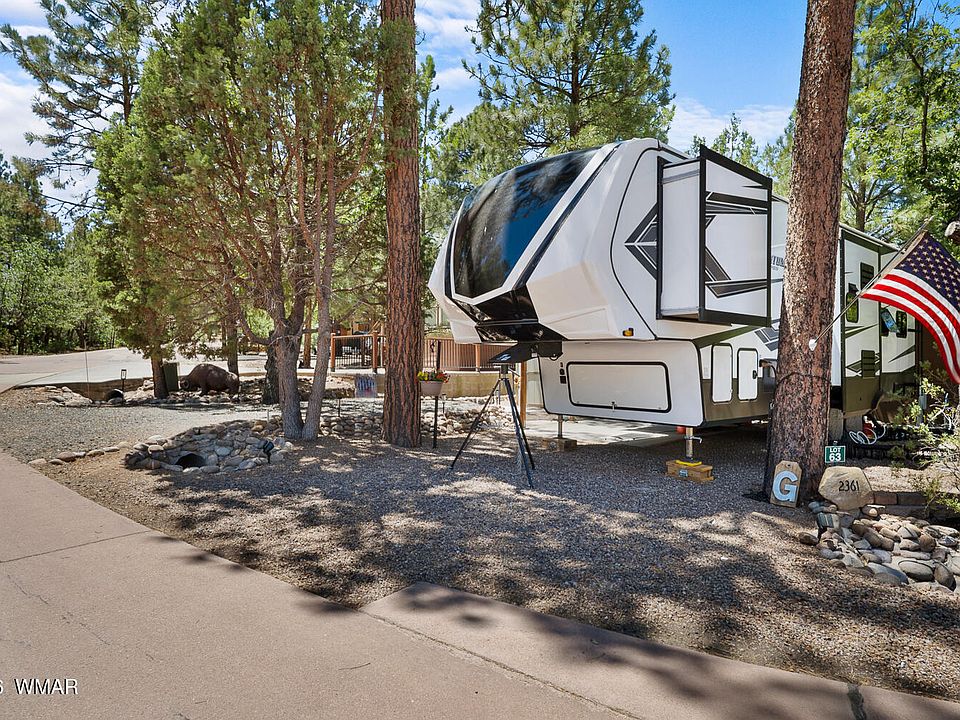 1st image of 2361 E Bulldog Ln