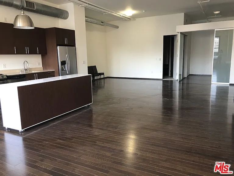 1645 Vine St #708 — Photo 11