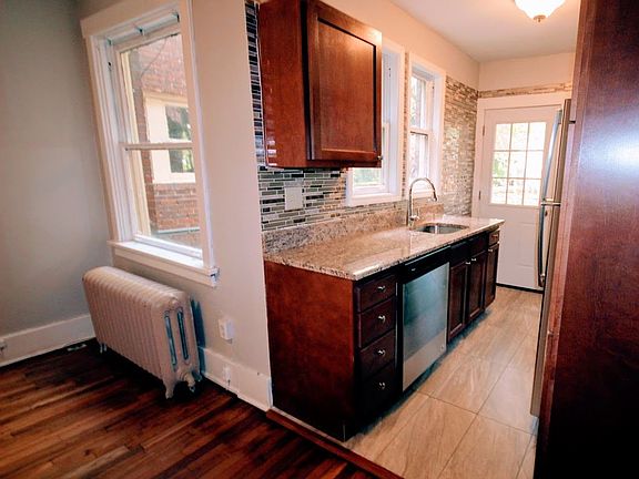 411 WEST KITCHEN :DINING ROOM