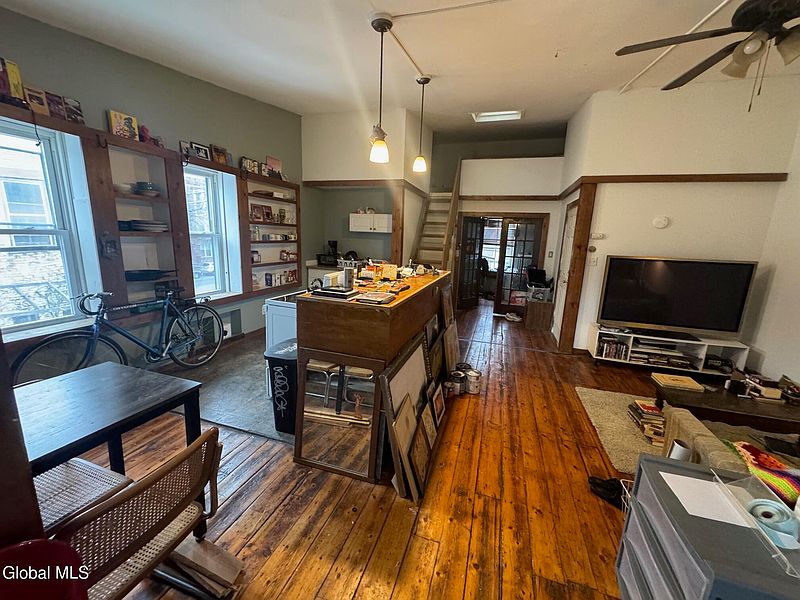 2nd image of 80 Ida Street