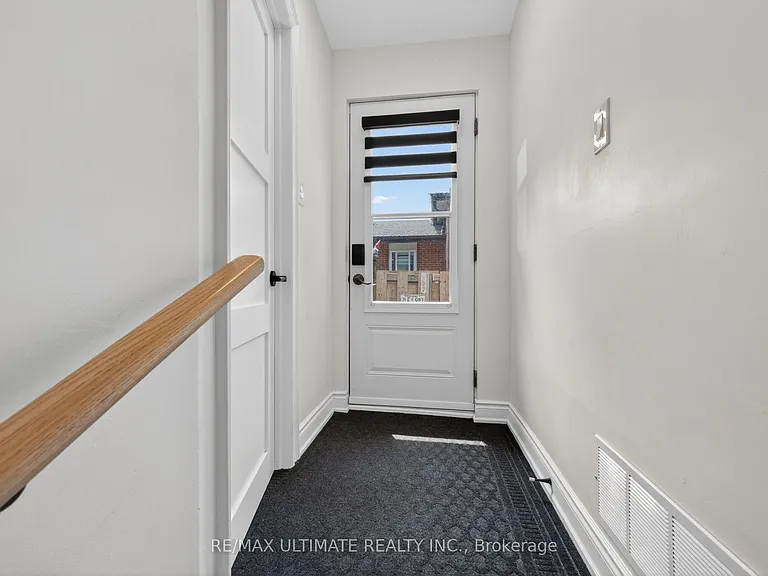 818 Krosno Blvd #BASEMENT — Photo 4