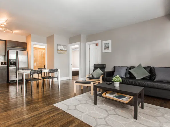 4136 W Palmer St #4, Chicago, IL 60639