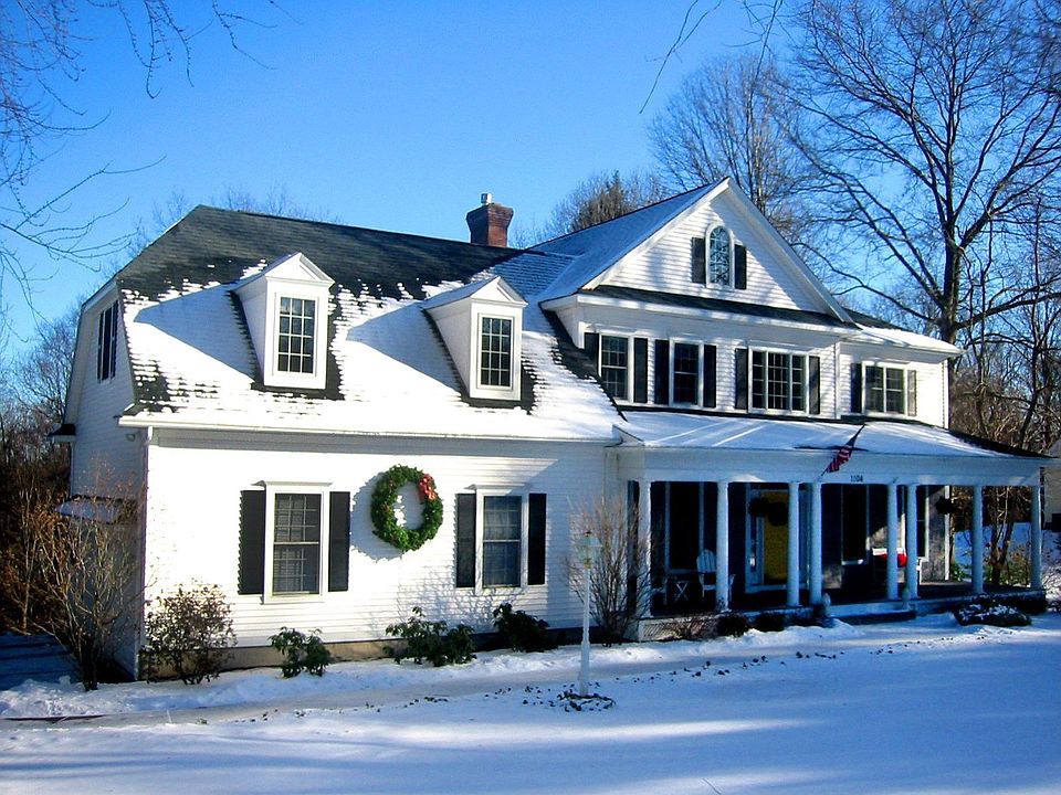 1104 Hill St, Suffield, CT 06078 Zillow