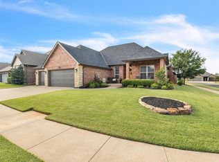6301 NW 156th St, Edmond, OK 73013