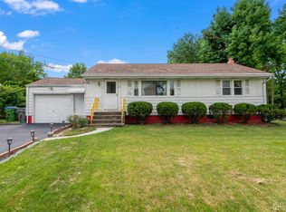 25 Lamar Ave, Edison, NJ