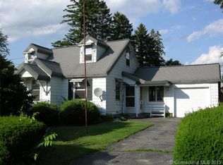 124 Arnold St, Waterbury, CT 06708