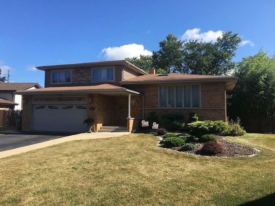 1st image of 1723 Longmeadow Dr