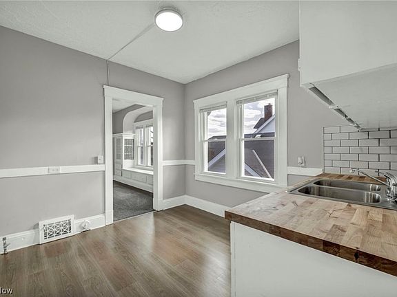 3rd image of 3610 E 140th St #2