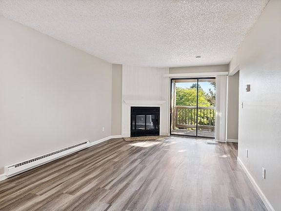 4th image of 14780 E Kentucky Dr APT 435