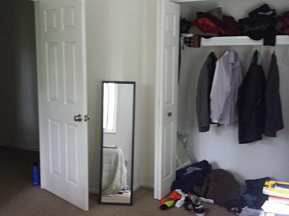 5th image of 1320 W Huron St APT 2