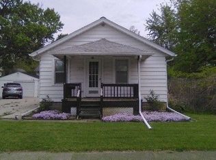 1377 Nichols Ave, Lorain, OH 44053