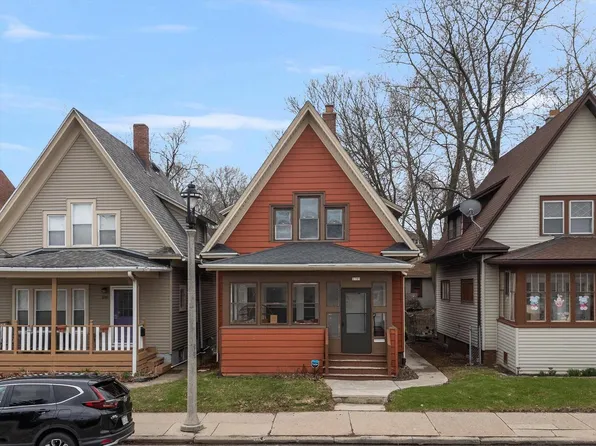 2785 South Kinnickinnic AVENUE, Milwaukee, WI 53207
