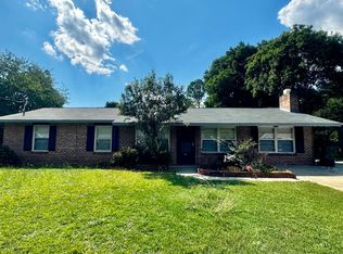 301 Laurie Ln, Warner Robins, GA