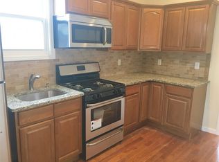 310 42nd St APT 3L, Union City, NJ