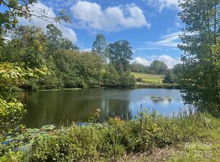 Blue Horse Ln, Columbus, NC 28722